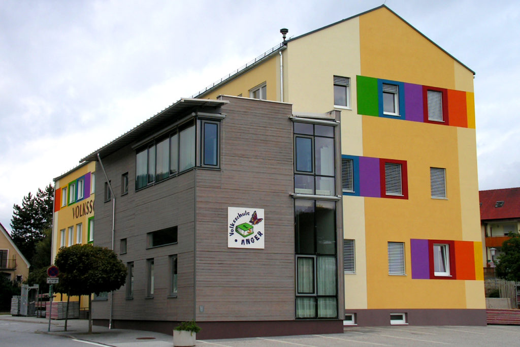 Volksschule nach der Renovierung